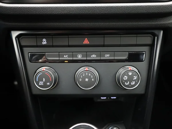VOLKSWAGEN T-Roc (2020) — foto 19 van 19
