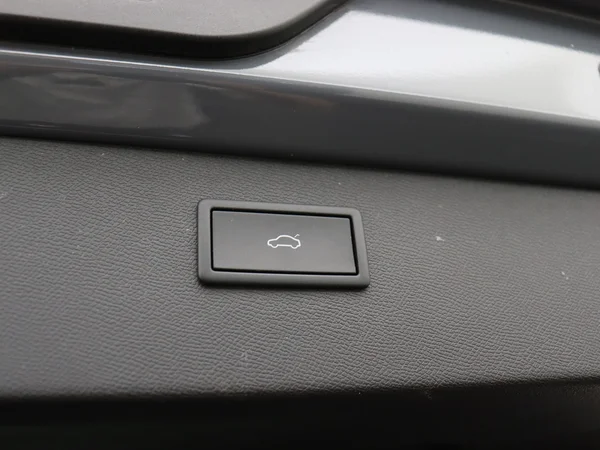 CUPRA Formentor (2023) — foto 19 van 27