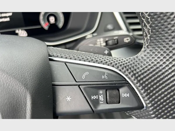 Audi Q5 (2022) — foto 30 van 40