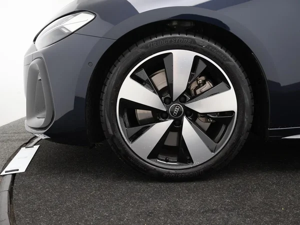 AUDI A5 Avant e-hybrid (PHEV) (2026) — foto 24 van 25