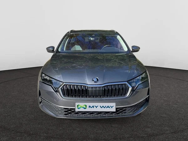 SKODA Octavia Combi (2024) — foto 12 van 22