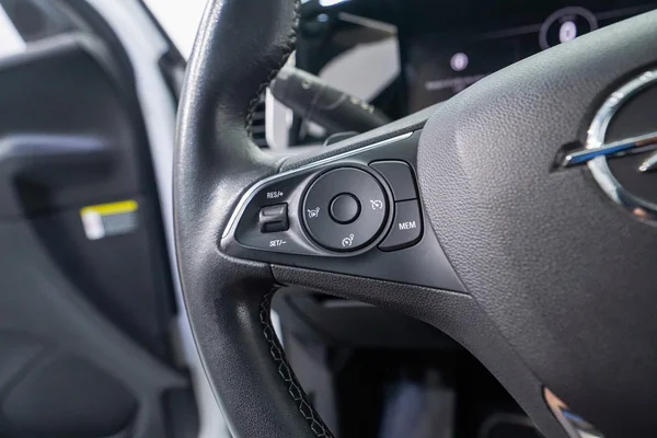 Opel Grandland (2023) — foto 13 van 49
