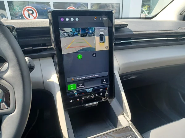 Ford Explorer (2025) — foto 7 van 20