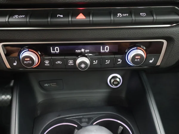 AUDI A3 Cabriolet (2020) — foto 15 van 35