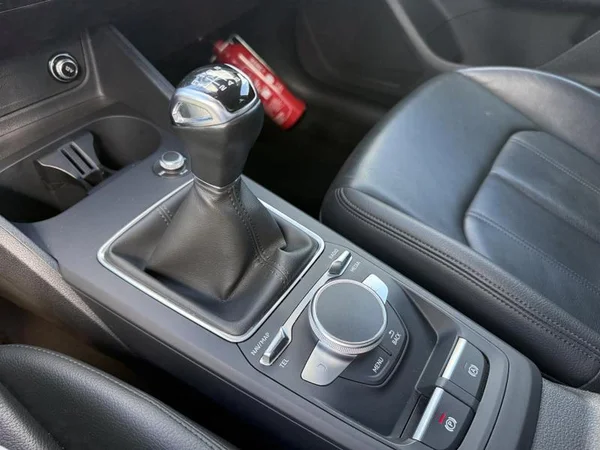AUDI Q2 (2021) — foto 20 van 29