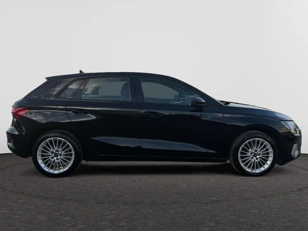 AUDI A3 Sportback PHEV (2022) — foto 4 van 14