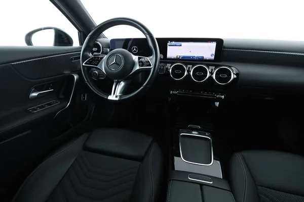 Mercedes-Benz A-Klasse (2023) — foto 4 van 16