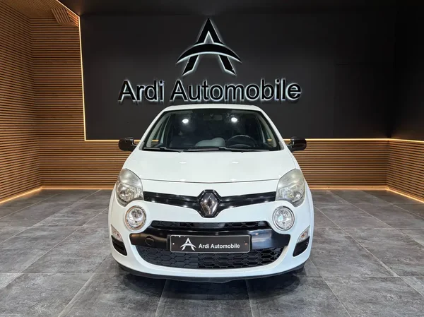 Renault Twingo (2013) — foto 12 van 19