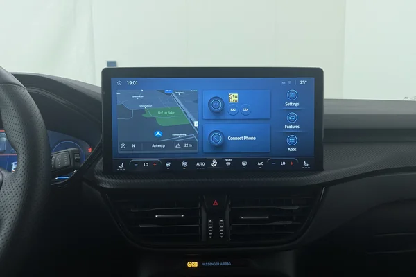 Ford Kuga FHEV (2025) — foto 3 van 19