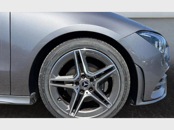 Mercedes-Benz CLA 180 (2021) — foto 24 van 25