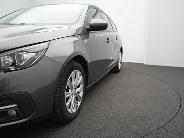 PEUGEOT 308 SW (2019) — foto 20 van 23