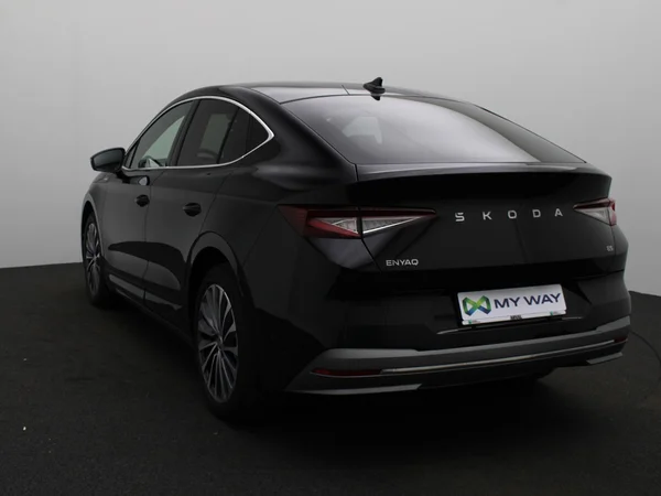 SKODA Enyaq Coupé (2025) — foto 17 van 28