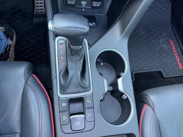 KIA Sportage Dsl (2021) — foto 19 van 31