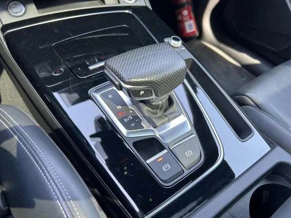 AUDI Q5 Sportback Dsl (2022) — foto 14 van 38