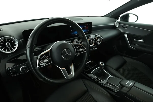Mercedes-Benz A-Klasse (2020) — foto 2 van 16
