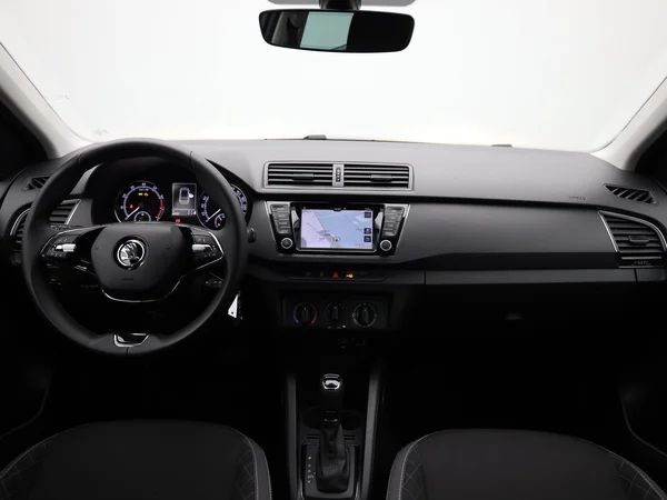 SKODA Fabia Combi (2021) — foto 19 van 20