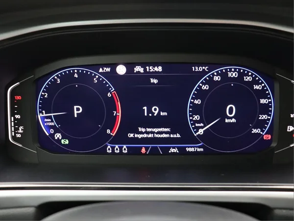 VOLKSWAGEN T-Roc (2025) — foto 17 van 17