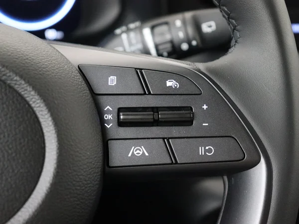 HYUNDAI Bayon (2025) — foto 9 van 27
