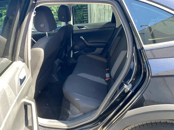VOLKSWAGEN Taigo (2022) — foto 3 van 18