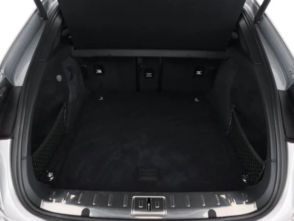 PORSCHE Panamera (2020) — foto 8 van 36