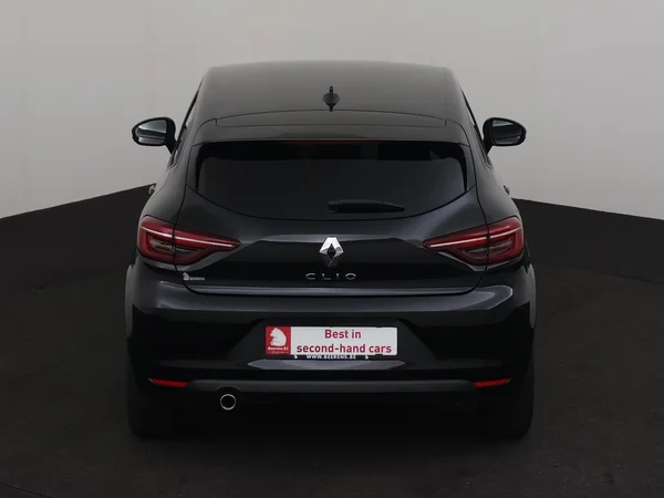 RENAULT Clio (2021) — foto 23 van 26
