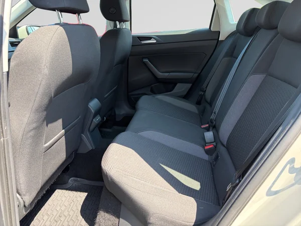 VOLKSWAGEN Taigo (2022) — foto 8 van 10