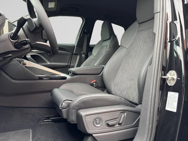 AUDI Q5 Sportback (2026) — foto 10 van 16