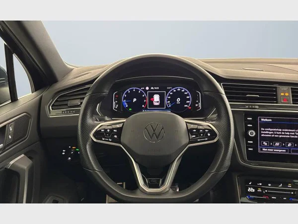 Volkswagen Tiguan (2023) — foto 3 van 15