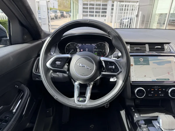 Jaguar E-PACE (2021) — foto 7 van 30