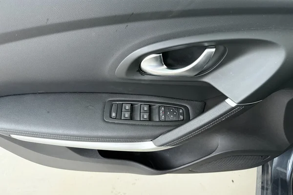 Renault Kadjar (2019) — foto 8 van 20