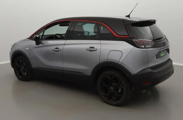 Opel Crossland (2022) — foto 21 van 27