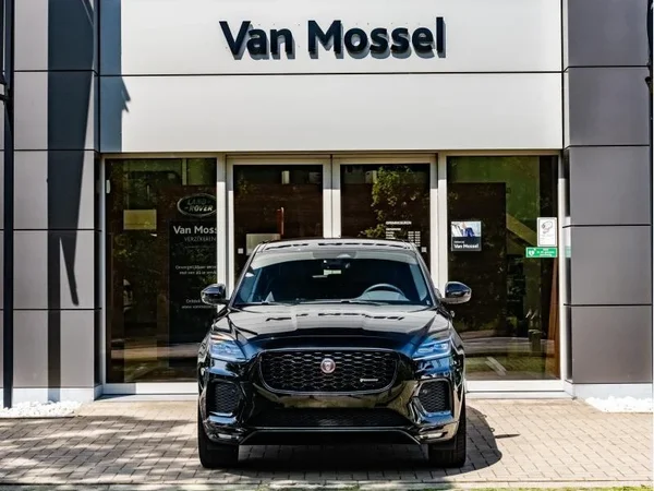 Jaguar E-PACE (2023) — foto 12 van 29