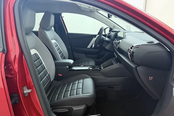 Citroen C4 X (2025) — foto 14 van 16