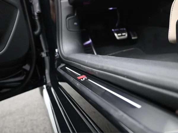 AUDI A6 Avant e-hybrid (PHEV) (2026) — foto 9 van 29