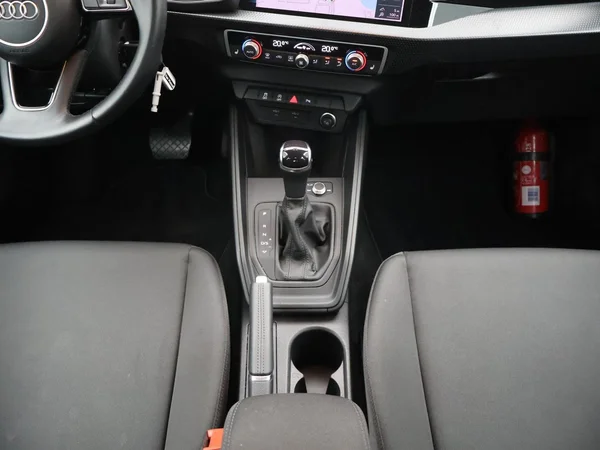 AUDI A1 Sportback (2022) — foto 9 van 27