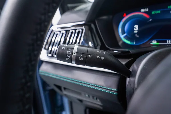 BYD Seal U PHEV (2024) — foto 15 van 45