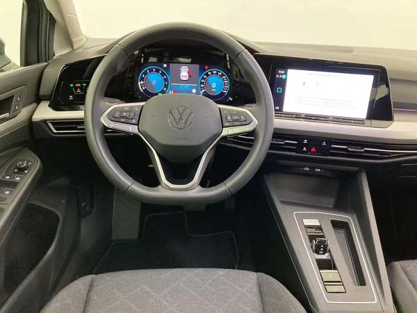 VOLKSWAGEN Golf VIII (2024) — foto 36 van 36