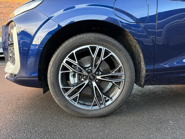 AUDI Q3 SUV e-hybrid (PHEV) (2025) — foto 21 van 22
