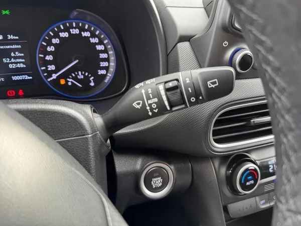 HYUNDAI Kona (2020) — foto 14 van 32