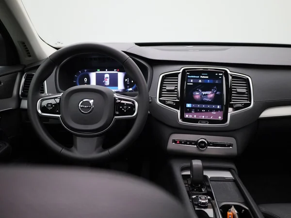 Volvo XC90 (2024) — foto 40 van 42