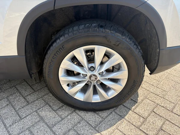 SKODA Karoq (2025) — foto 11 van 24