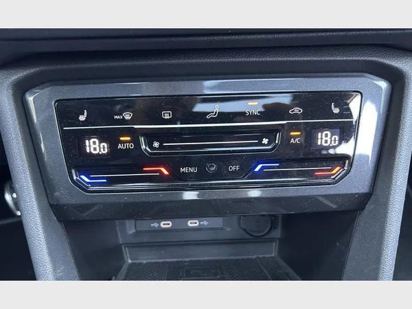 Volkswagen Tiguan (2024) — foto 9 van 35