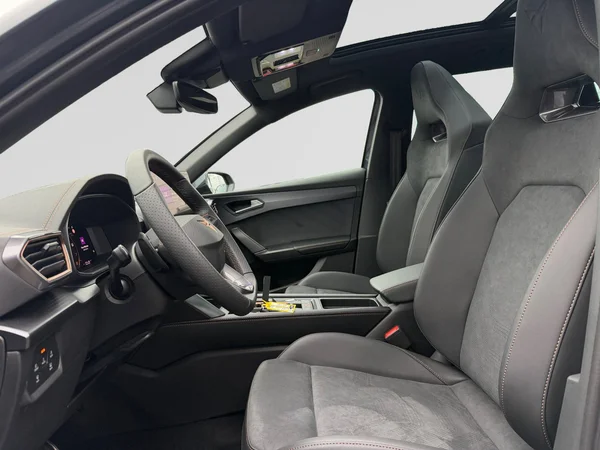 CUPRA Leon ST (2026) — foto 3 van 21