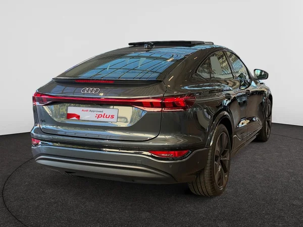 AUDI Q6 Sportback e-tron (2026) — foto 20 van 24