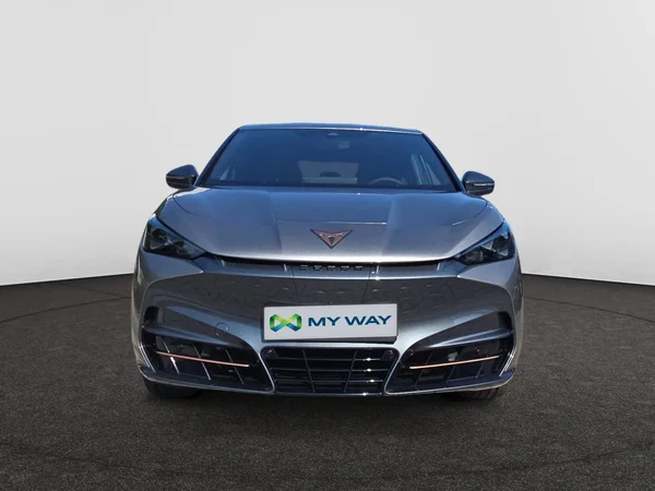 CUPRA Tavascan (2024) — foto 8 van 24