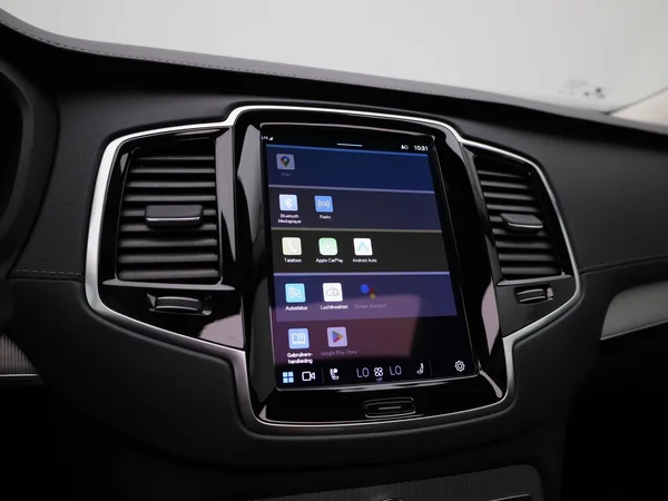 Volvo XC90 (2024) — foto 22 van 42