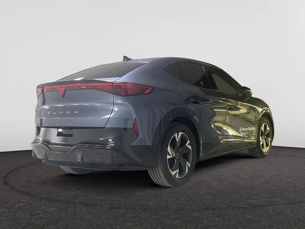 CUPRA Tavascan (2025) — foto 7 van 14