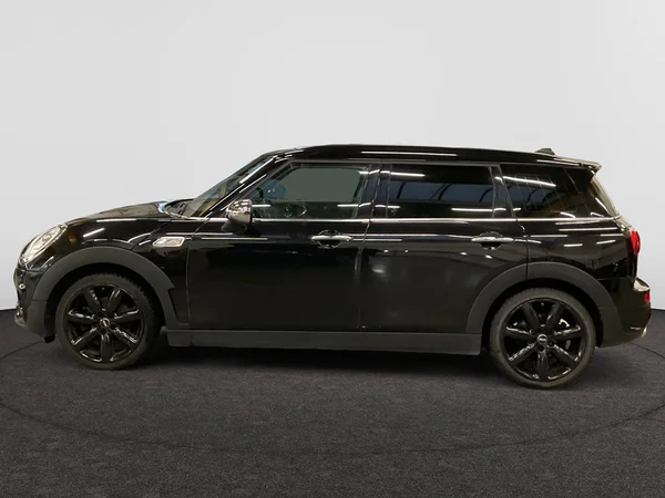 MINI Mini Clubman (F54) (2019) — foto 12 van 20