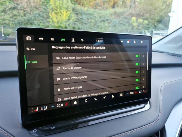 SKODA Enyaq (2026) — foto 16 van 29