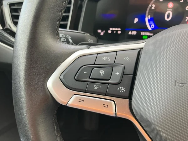 VOLKSWAGEN Polo (2024) — foto 13 van 26